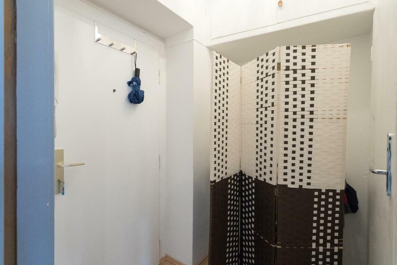 Cute Red Star Studio City Center فيينا المظهر الخارجي الصورة